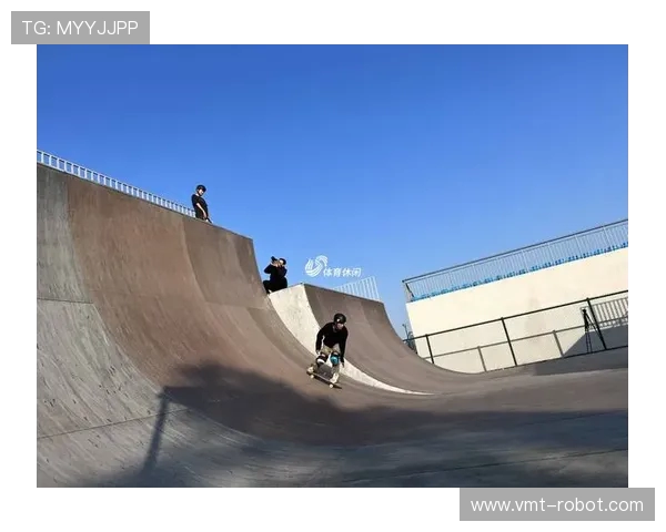 滑板战术解析：深圳滑板队如何构建高效防反体系与战术配合