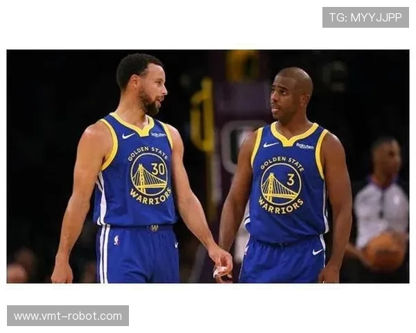 克里斯保罗的传奇职业生涯与篮球智慧的完美结合 克里斯保罗的传奇职业生涯与篮球智慧的完美结合