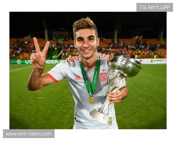 费兰托雷斯的成长之路：从青训新星到世界足坛的璀璨明珠